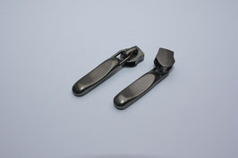 Zipper schwarz-silber / altsilber - formschön - ab 2 Stück (€ 0,50/St.) 5mm Schiene