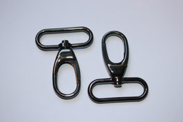 2x Karabiner 40 mm / 38 mm schwarz-silber - € 2,40/St.