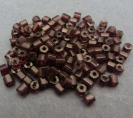 L03a Dkl. Amethyst; 2mm
