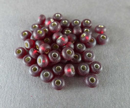 R02 Dunkelrot matt m. Silber, 4mm