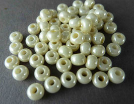 GC30 Creme; 4mm