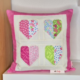 Patchwork-Kissenhülle Herzen