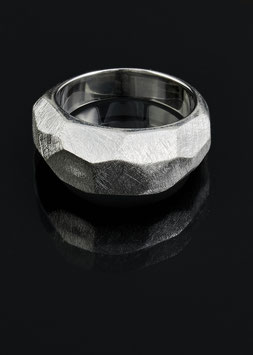 Silber Ring Space