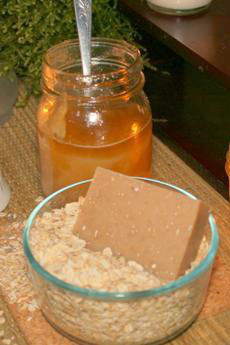 Oatmeal & Honey Goat's Milk Soap ~ All Natural