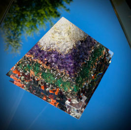 Orgonit Pyramide Amethyst
