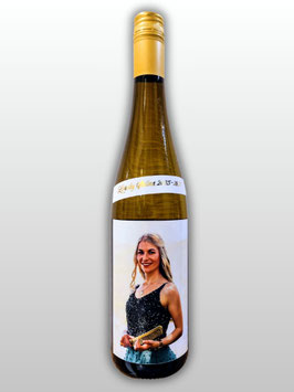 ( 81 )  2025er Loreley RIESLING halbtrocken Edition "Selina"