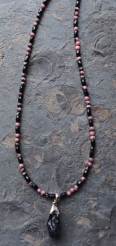 Rhodonit / Onyx
