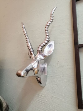Stoere gazelle van ijzer voor aan de muur, hoogte 30 cm, prijs per stuk