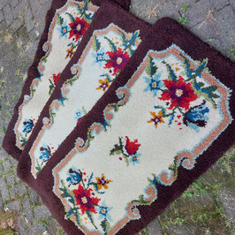 geweldige vintage Smyrna tapijten met bloemen, afmetingen 135 x 70 cm prijs per stuk