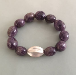 Armband Amethystnuggets ca. 13x16 mm / mit plisseeartiger Silberolive