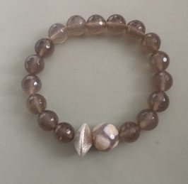 Armband Achat facettiert taupe 10 mm / Achat gefleckt / Silberdoppelkegel
