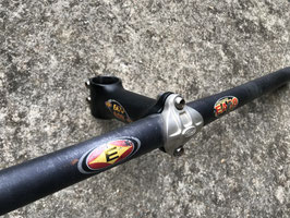 EASTON EA70
