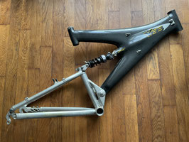 TREK Y33