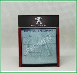 ( DM002 )   Un Porte certificat d'assurance ou CT auto avec dessin Peugeot  (fond noir ou transparent)