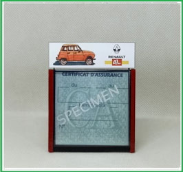 ( DM027 )    Un Porte certificat d'assurance ou CT auto avec dessin Auto 4L (fond noir ou transparent)