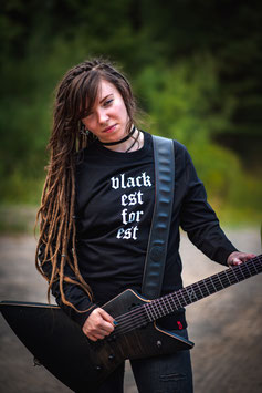 Unisex Sweater "Everything blacker"