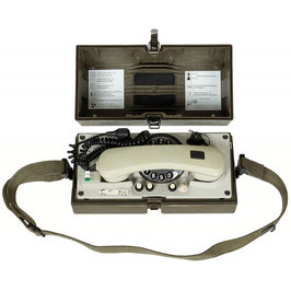 Art.-Nr.: 637193  BW Feldtelefon, "Krone WF", im Koffer, gebr.