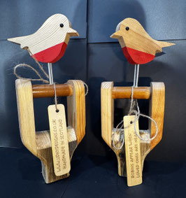 Robin on Fork Handle – Handcrafted Wooden Garden Friend