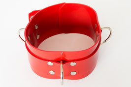 Halsband aus rotem PVC *abschließbar*
