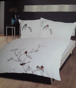 Satin Bettwäsche mit feiner Stickerei Dessin Birds