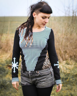 Basic pirate stripe