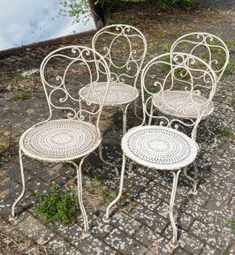 4er Set antike Gartenstühle aus Frankreich 2405