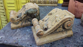 1 Paar Terracotta Fassadenelemente Konsolen 1703-02
