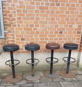 4er Set alte Barhocker Nr 1303