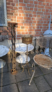 2er Set antike Blumenständer aus Eisen Nr 0112