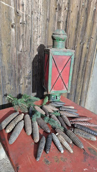 Sammlung antiker Uhrengewichte Zapfen Nr 0510wh