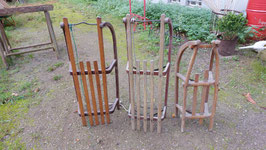 Schöne alte Schlitten Holzschlitten Nr 2411