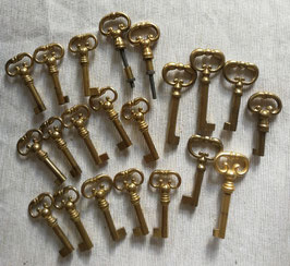 Konvolut antike Möbelschlüssel Schlüssel Messing Nr 2