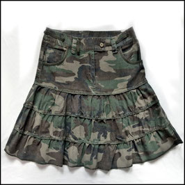 Vintage-Rock im Camouflage-Stil Gr. 42