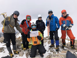 コケモモケーキのある黒百合ヒュッテに泊まる　天狗岳登頂と雪上技術訓練　2日間
