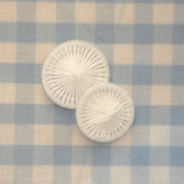 white laundry buttons 18 mm