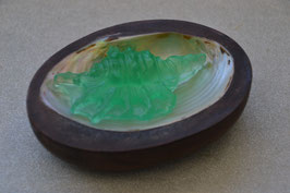 Jabonera con concha  /  Soap dish with shell  /  Seifenschale mit Muschel