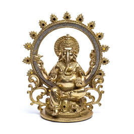 Ganesha Statue mit Feuerring