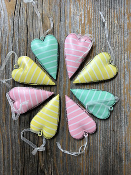 Herz klein frühlingsfarben