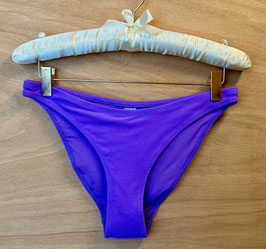 Understatement Bikiniunterteile in versch. Farben