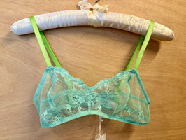 Dora Larsen Floral Lace Soft Bralette