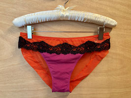 Sarda Bremer in versch. Farben - String und Slip
