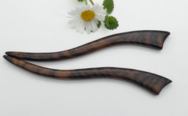Haarstab aus Nussbaumwurzel