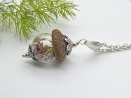Naturschmuck-Anhänger mit Eichel & Erika