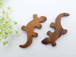 Salamander Magnet aus Walnuss