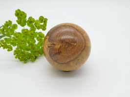 Holzkugel aus Roteiche, 58 mm - Baum des Jahres 2025
