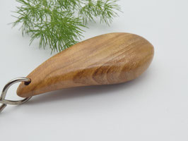 Handschmeichler-Schlüsselanhänger aus Kirsche