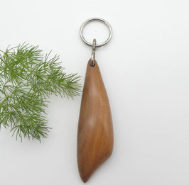 Schlüsselanhänger-Handschmeichler aus Apfelbaum
