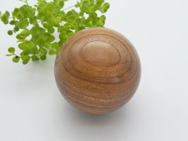 Holzkugel aus Ulme, 56 mm