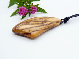 Anhänger aus Holz - Olivenholz