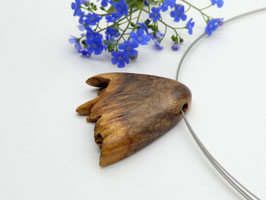 Anhänger aus Ahornmaser & Edelstahlcollier